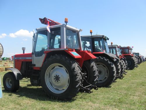 traktori 2
