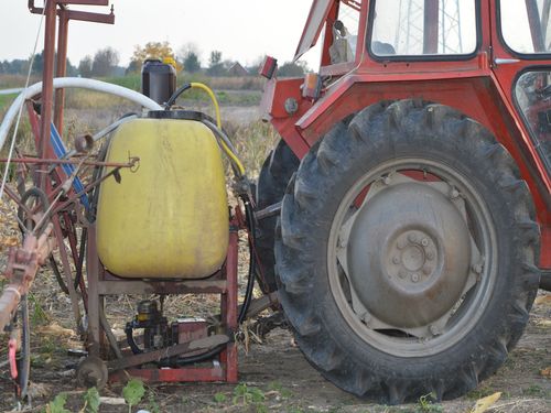 Obavezno testiranje prskalica i atomizera, Kragujevac daje bespovratna sredstva za kalibraciju 6 images agrosfera agroteme punjenje prskalice