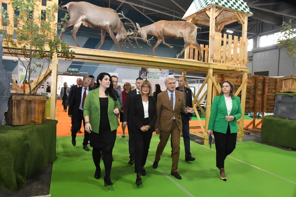 Međunarodni sajmovi lova, ribolova i ekologije otvoreni do 6. oktobra 6 Lov ribolov ekologija Otvaranje