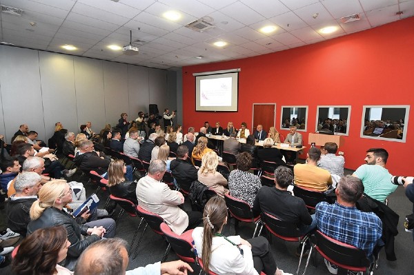 Poljoprivredni sajam ugostio više od 1.000 izlagača i oko 100.000 posetilaca 22 sajam konferencije