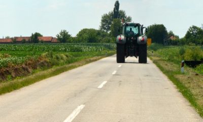 dizel-traktor-na-putu
