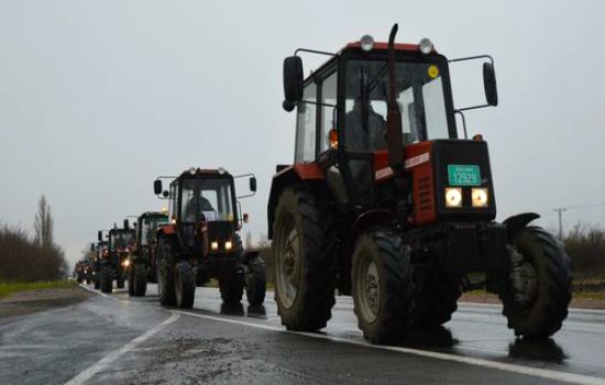 traktori protest 2015